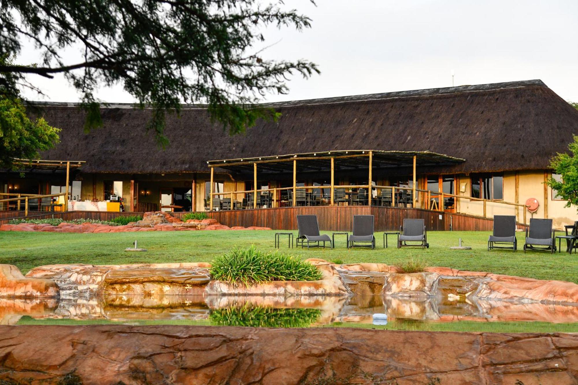 The Springbok Lodge Лейдисмит Екстериор снимка