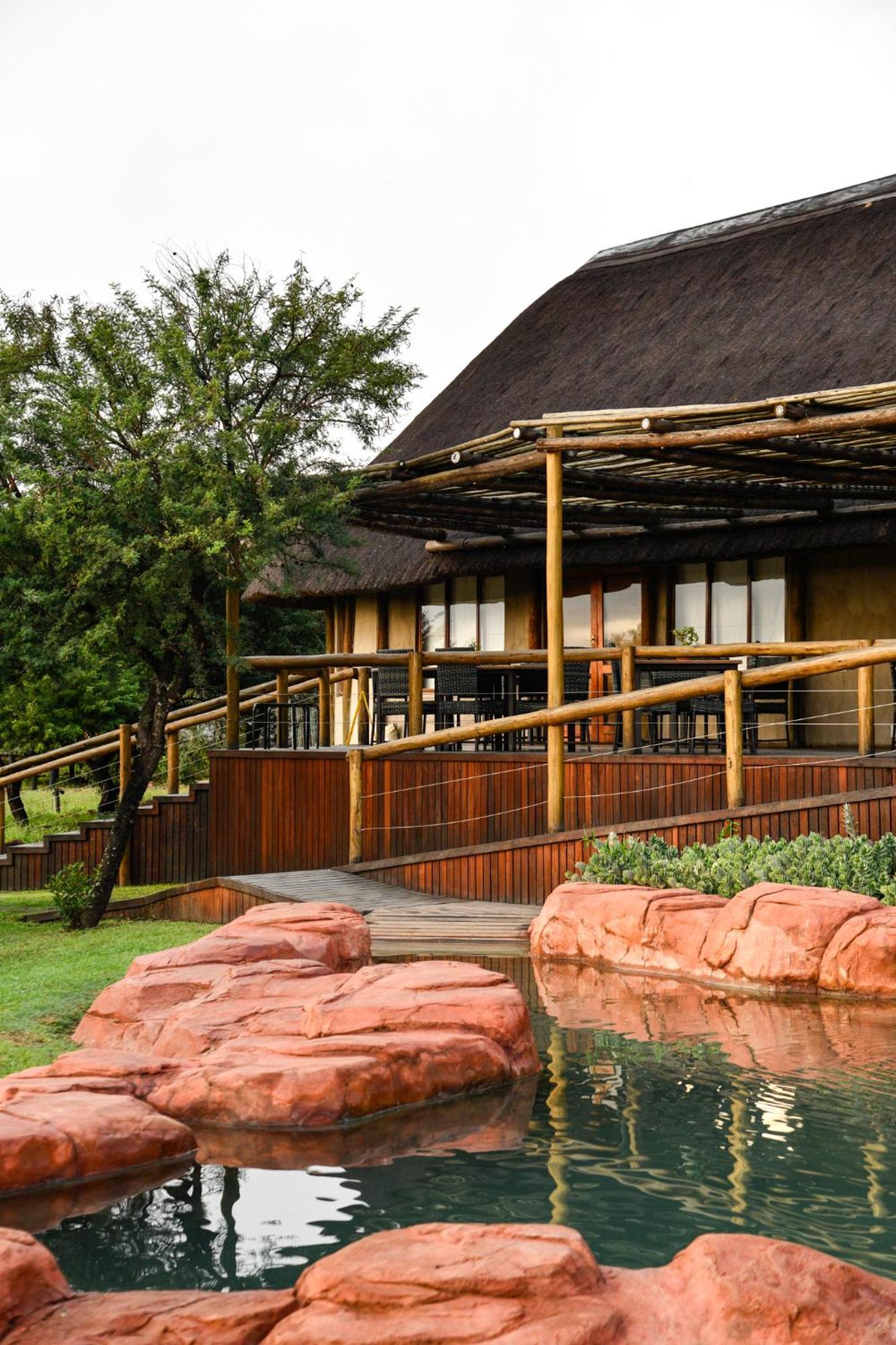 The Springbok Lodge Лейдисмит Екстериор снимка